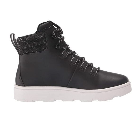 NEW Clarks Women's Step Explore High Booties - Picture 7 of 14